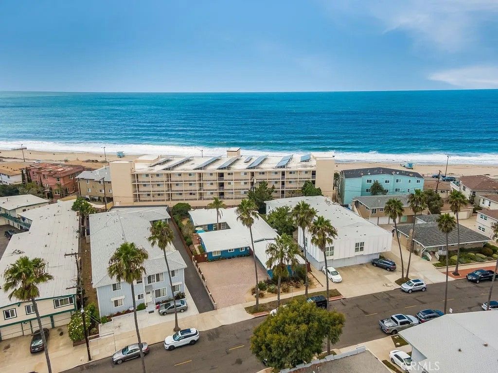 Photo of 1719 Camino de la Costa, Redondo Beach, CA 90277 (MLS # SB26005203)
