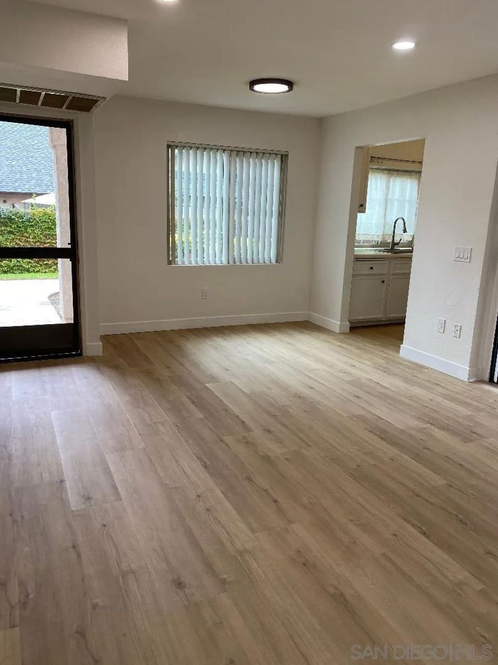 Photo of 8470 Westmore Rd #389, San Diego, CA 92126 (MLS # 250041686)