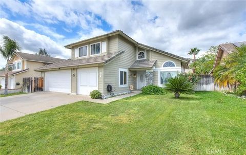 Photo of 29073 Forest View St, Lake Elsinore, CA 92530 (MLS # CV26072831)