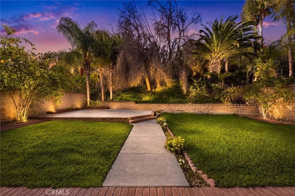 2460 Valley View Drive