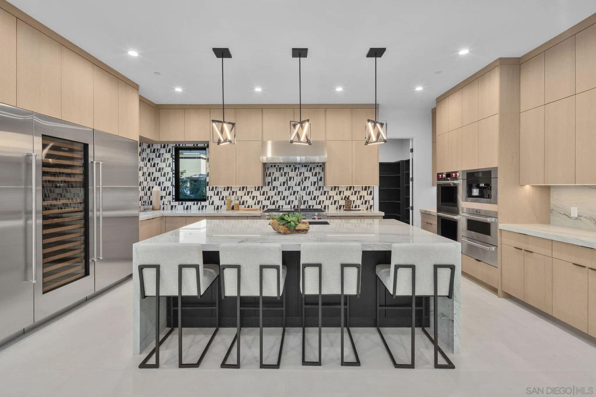 3794 Highland