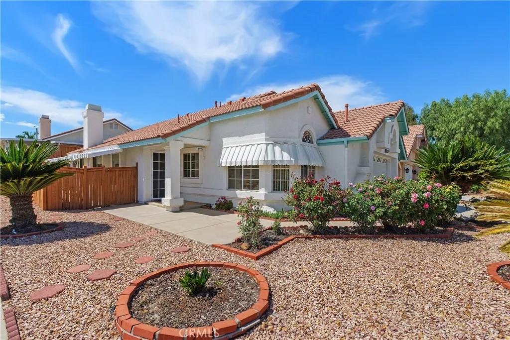 27335 Uppercrest Court