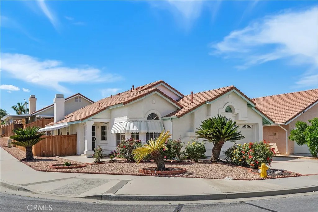 27335 Uppercrest Court