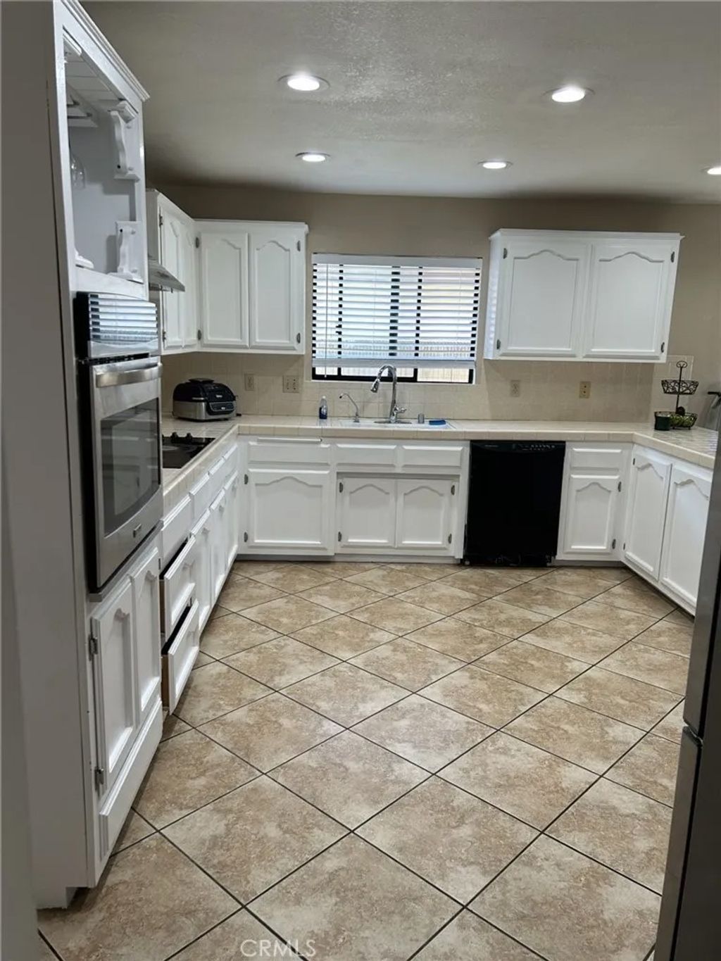Photo of 4098 Bordeaux Ln, Hemet, CA 92544 (MLS # SW25270126)