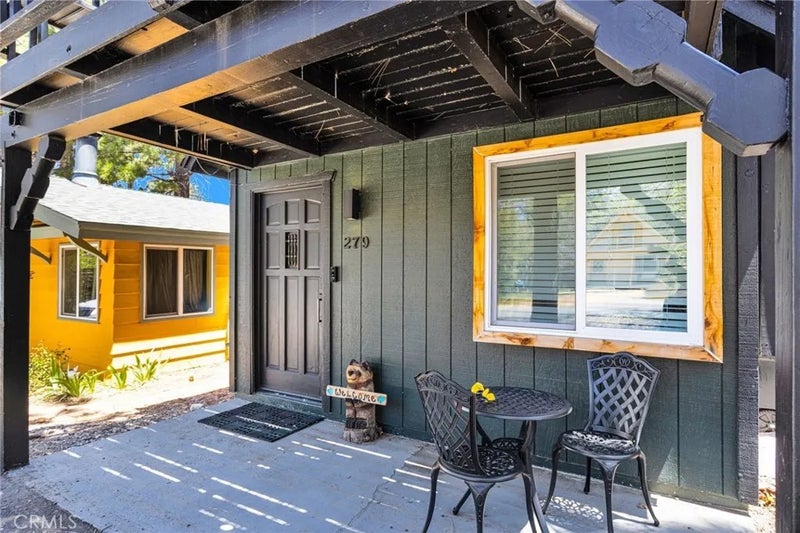 279 Los Angeles