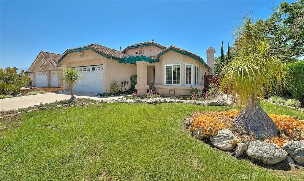 Photo of 436 Roosevelt ST, Corona, CA 92879 (MLS # AR26107288)