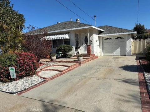 Photo of 11658 Mitla Avenue, Downey, CA 90241 (MLS # DW26141358)