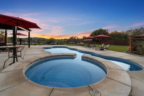 14284 Hacienda Lane Poway CA 92064