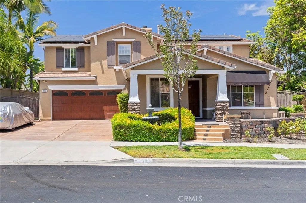 685 White Mountain Cir