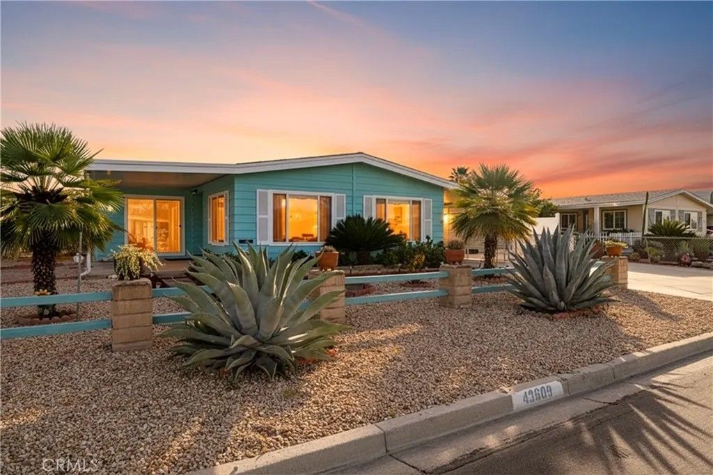 Photo of 43609 Jared Lane, Hemet, CA 92544 (MLS # SW26016251)