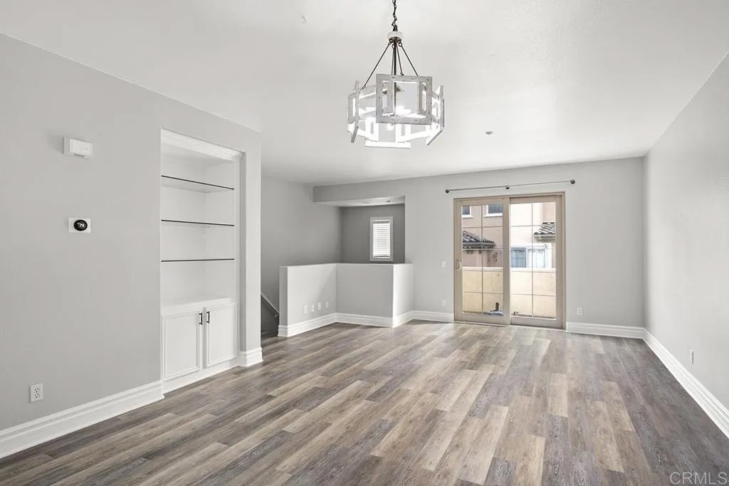 1291 BLUE JEAN WAY UNIT 4