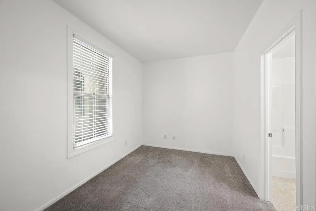 1291 BLUE JEAN WAY UNIT 4