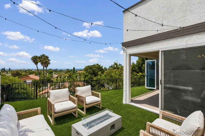 2767 Vista Del Oro