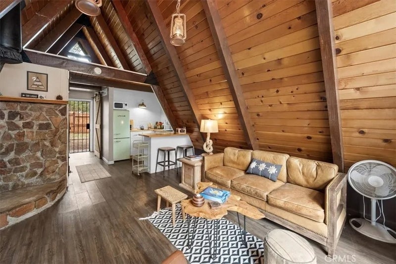 108 Pine