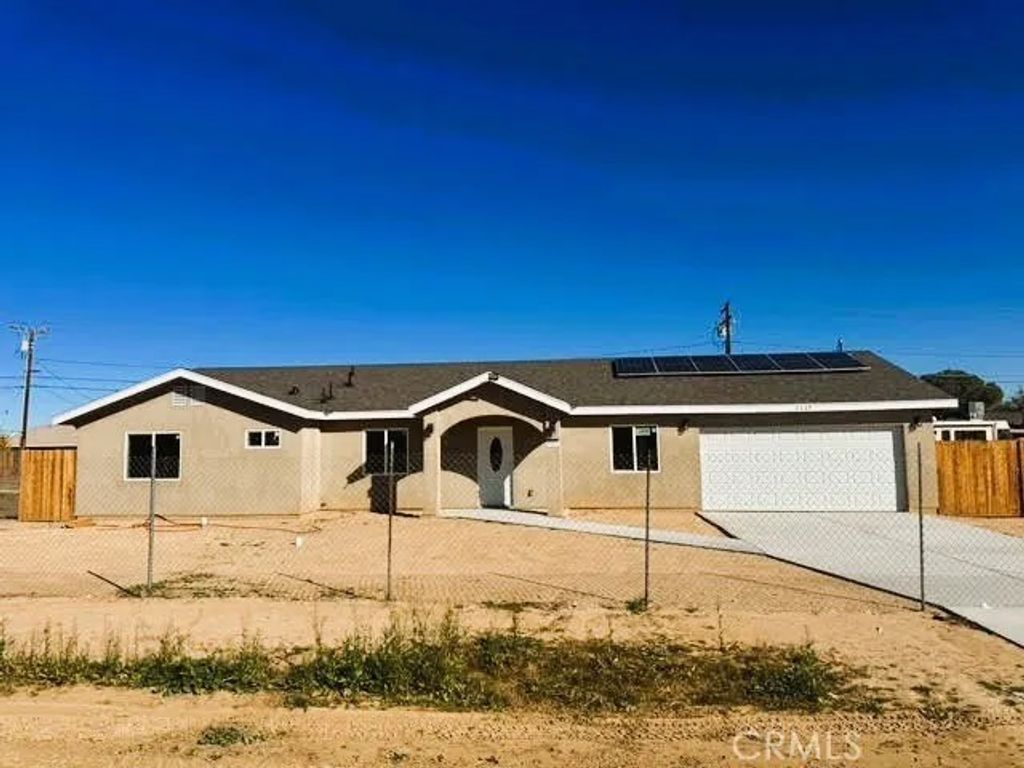 Photo of 9348 S. Loop Boulevard, California City, CA 93505 (MLS # DW25275791)