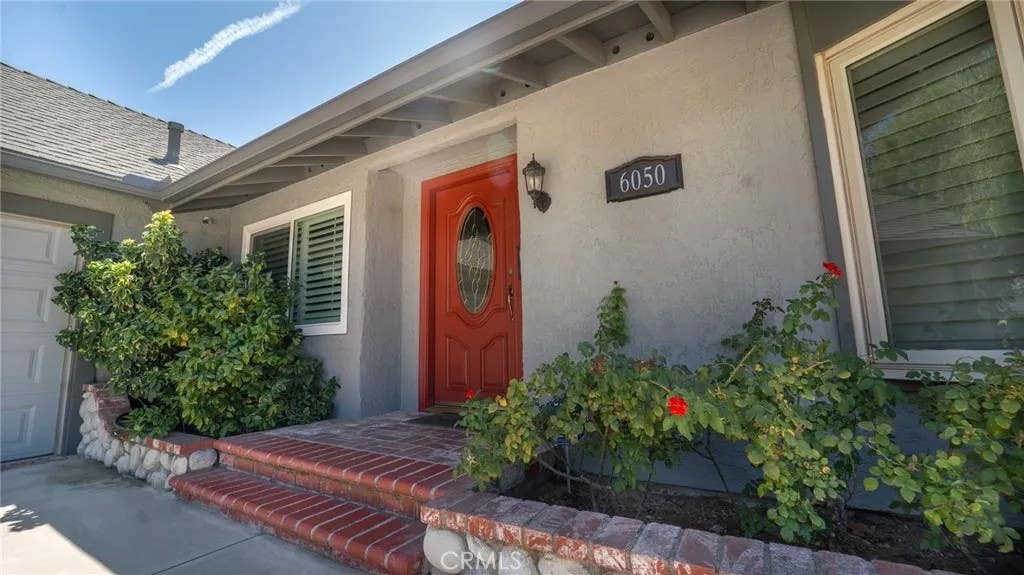 Photo of 6050 E Malton Avenue, Simi Valley, CA 93063 (MLS # SR26182241)