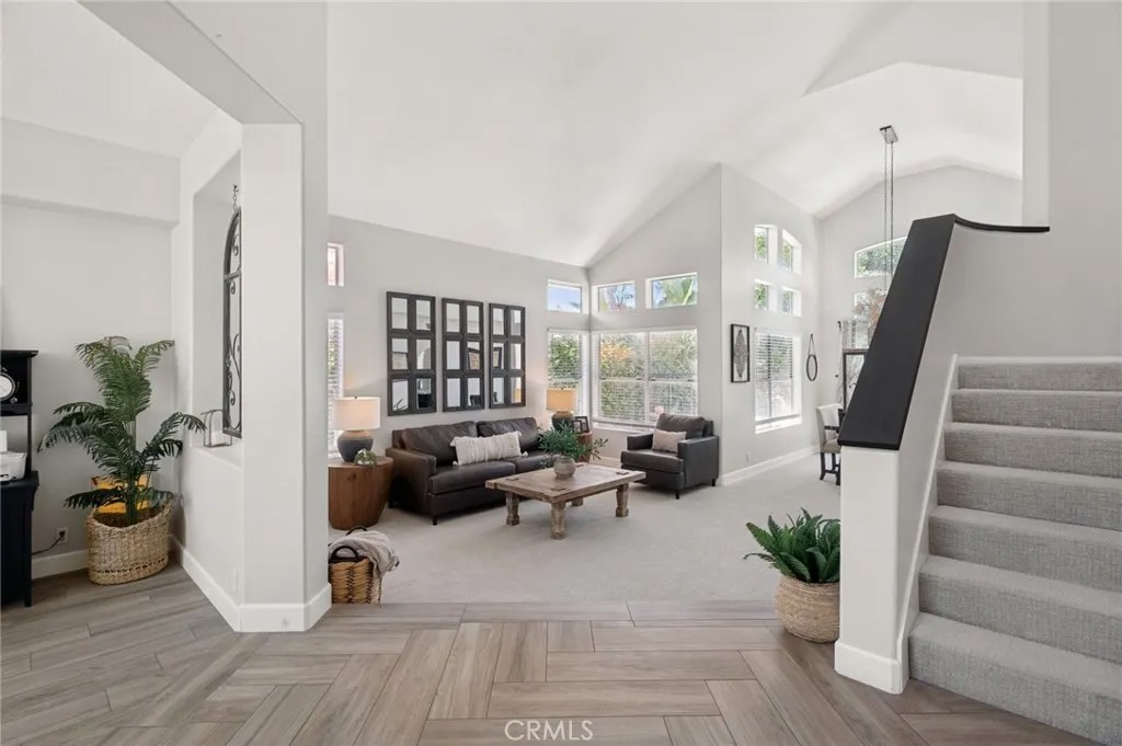 5565 Shady Creek Lane