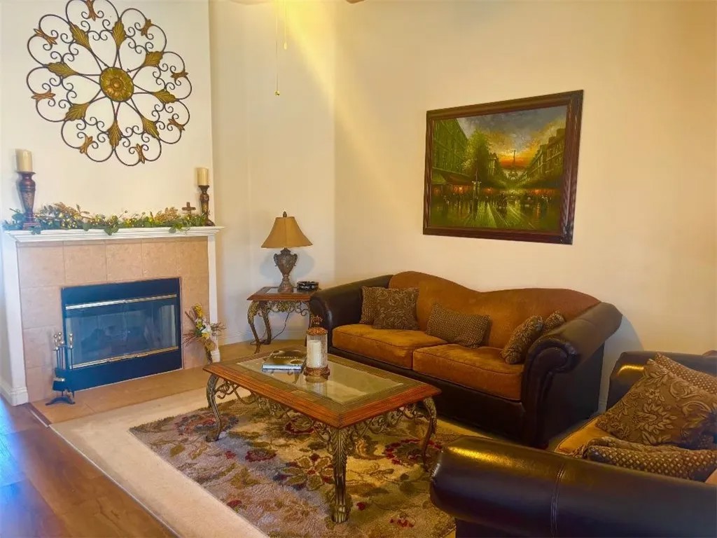 13426 Gold Springs