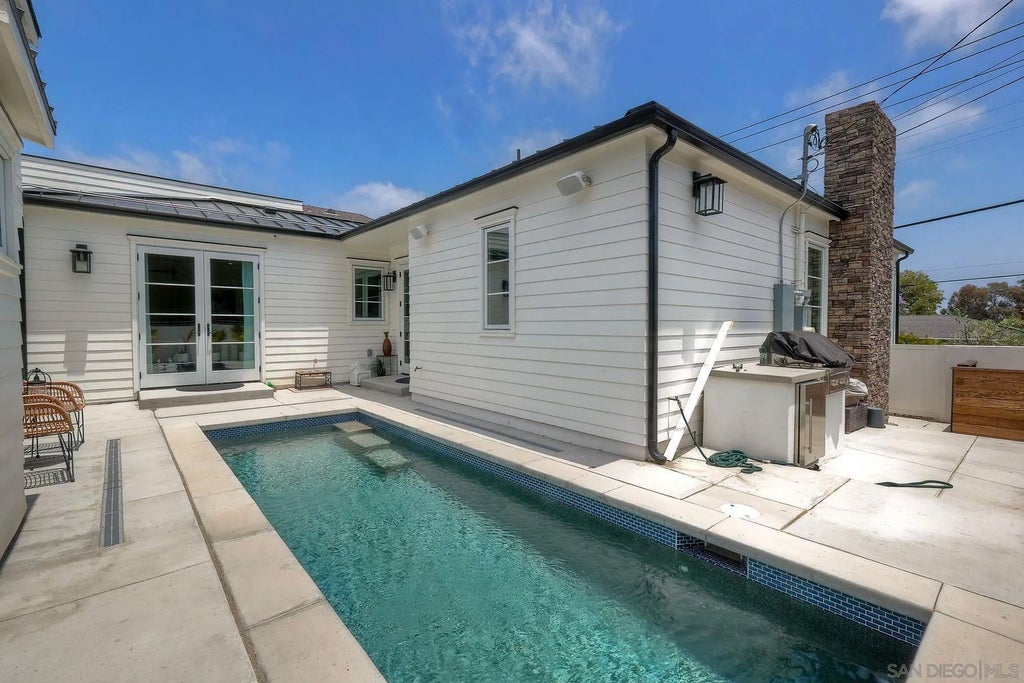Photo of 776 Silvergate Ave, San Diego, CA 92106 (MLS # 260025245)