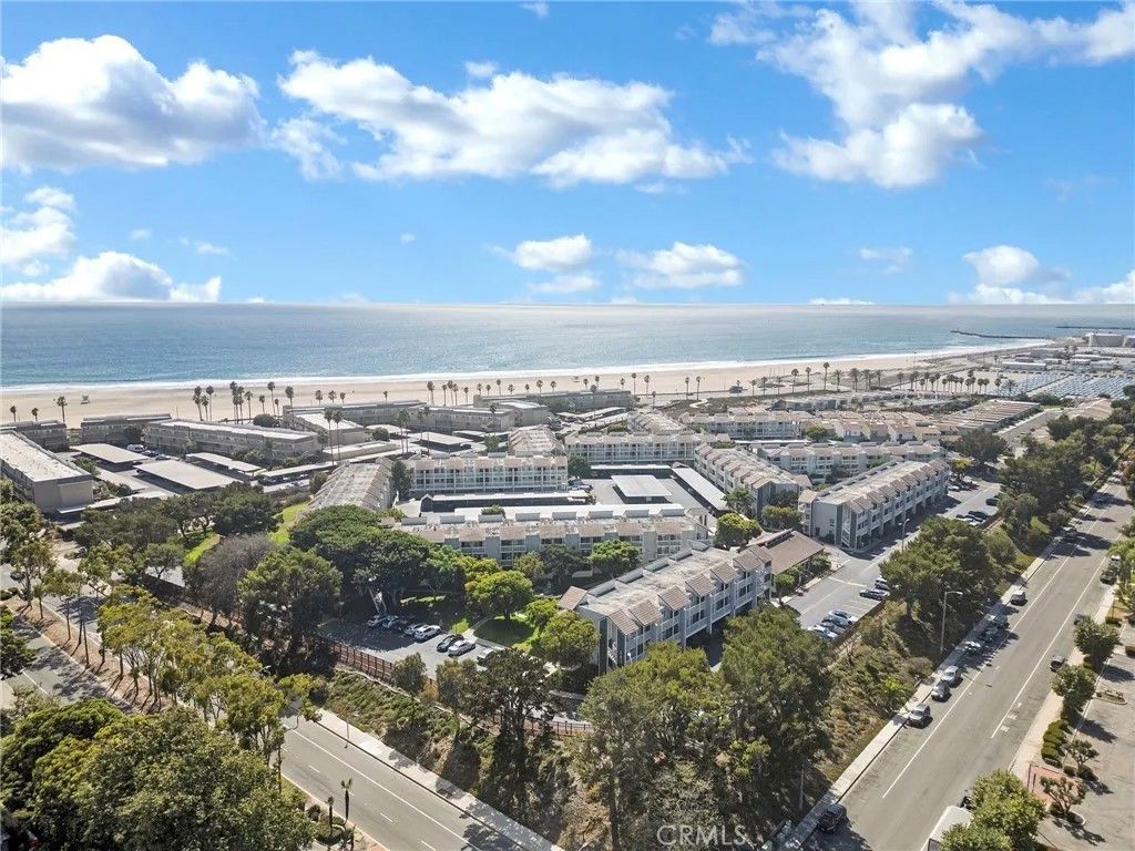 Photo of 209 S Ventura Rd #31, Port Hueneme, CA 93041 (MLS # SR26059544)