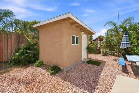 Tiny photo for 5976 Robinson Avenue, Riverside, CA 92503 (MLS # IG26171579)