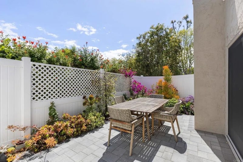 1245 Evergreen Drive
