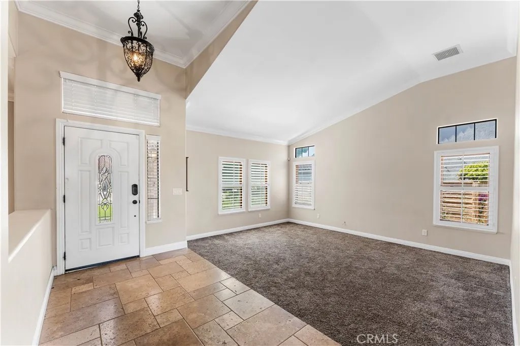 42362 Round Hill