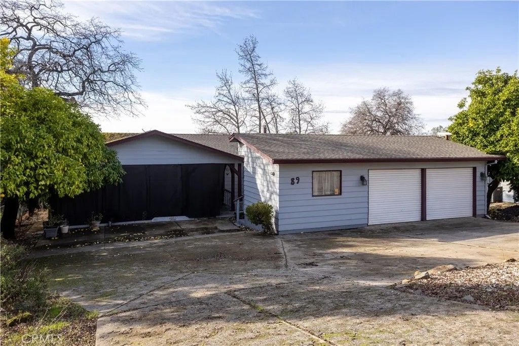 Photo of 89 Greenbriar Drive, Oroville, CA 95966 (MLS # SN26000721)