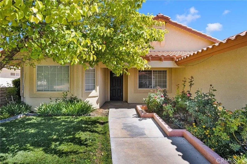 15118 Orchard Hill