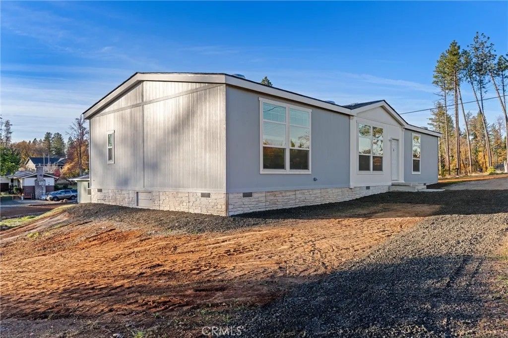 Photo of 1434 Powell Lane, Paradise, CA 95969 (MLS # SN25271107)