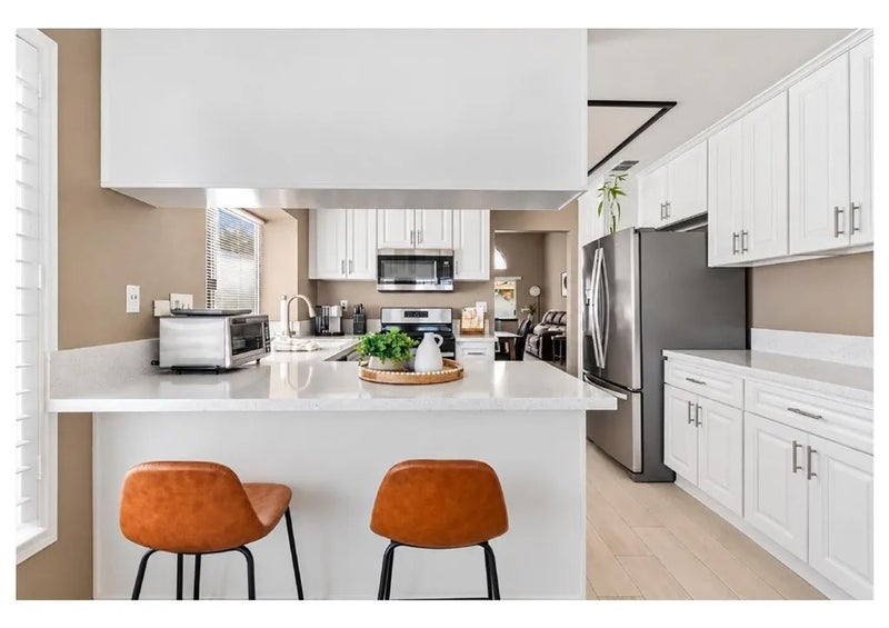 15085 Primrose Court