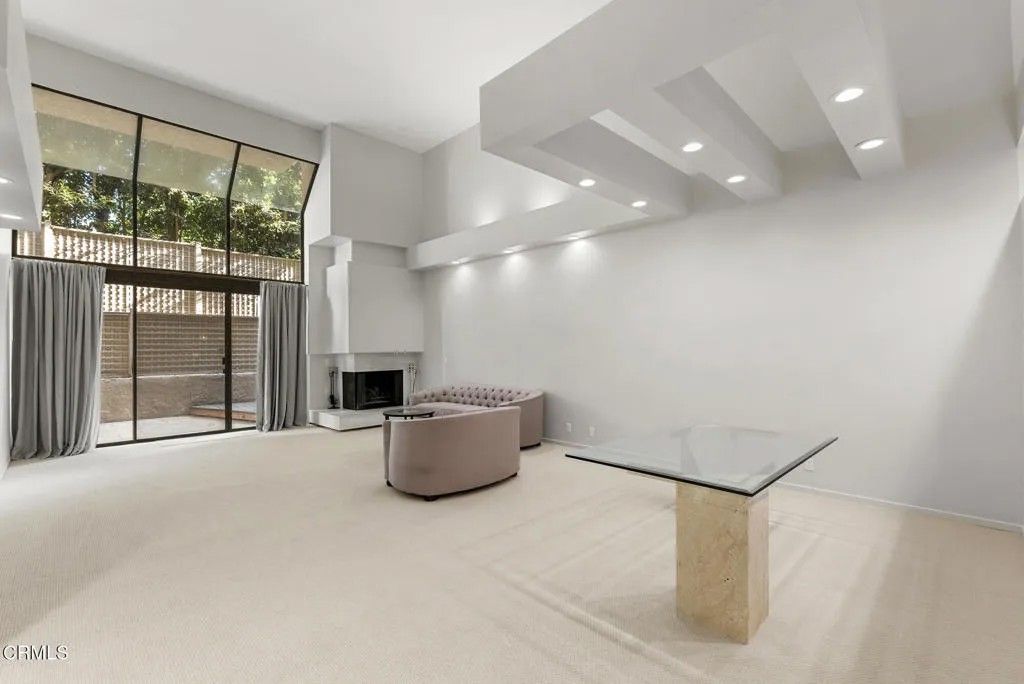 Photo of 1520 S Beverly Glen Boulevard #204, Los Angeles, CA 90024 (MLS # P1-26652)