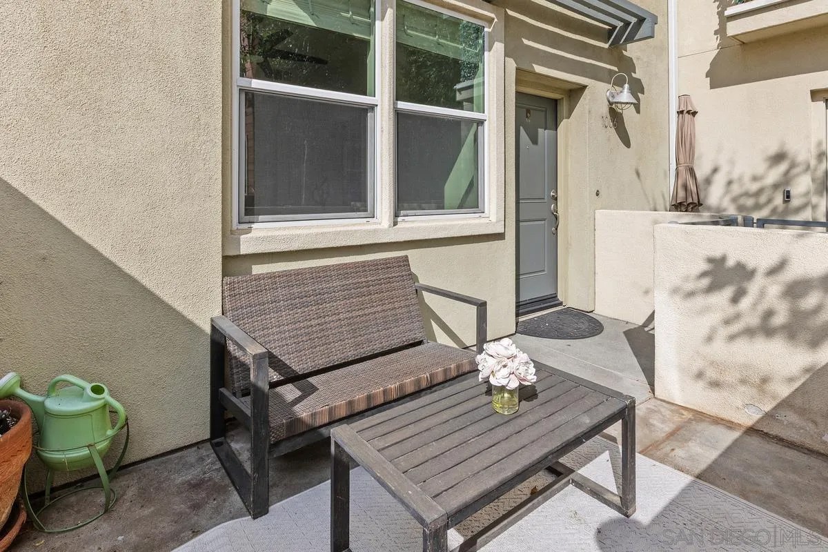 328 Antoni Glen 1006