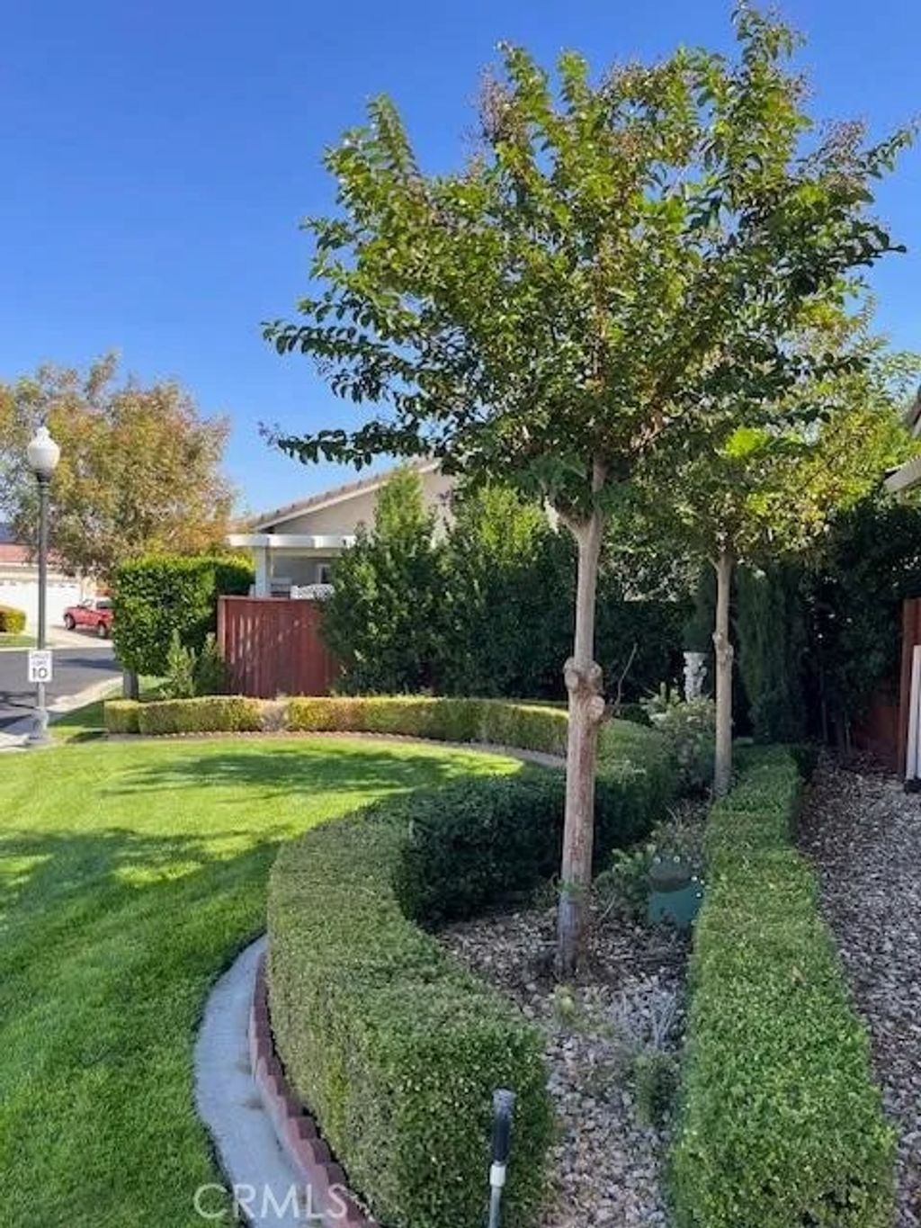 Photo of 812 Via Rosa, Los Banos, CA 93635 (MLS # FR25271491)