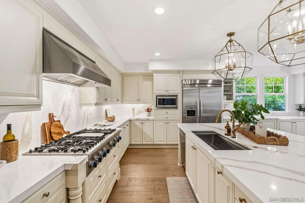 Photo of 3228 Sitio Montecillo, Carlsbad, CA 92009 (MLS # 260009491)