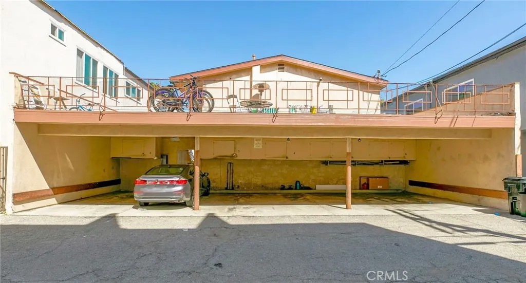 336 E Dryden Street