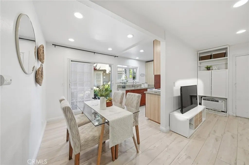 185 Streamwood