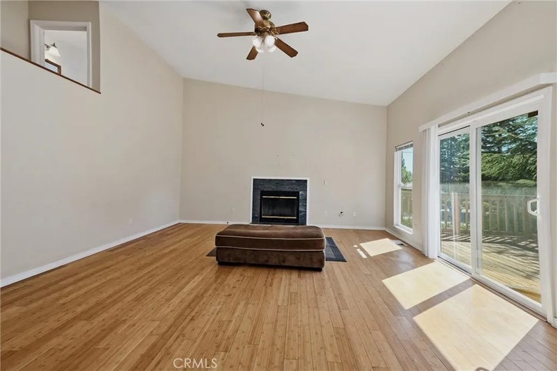 17198 Squirrelhill