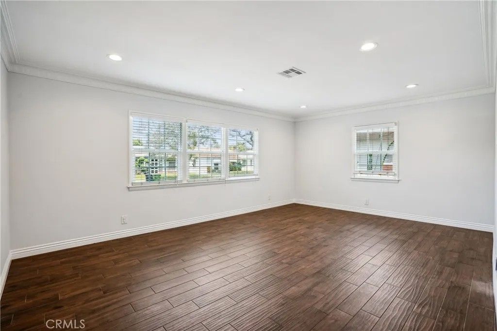 Photo of 3816 S Victoria Ave, Los Angeles, CA 90008 (MLS # DW26005481)