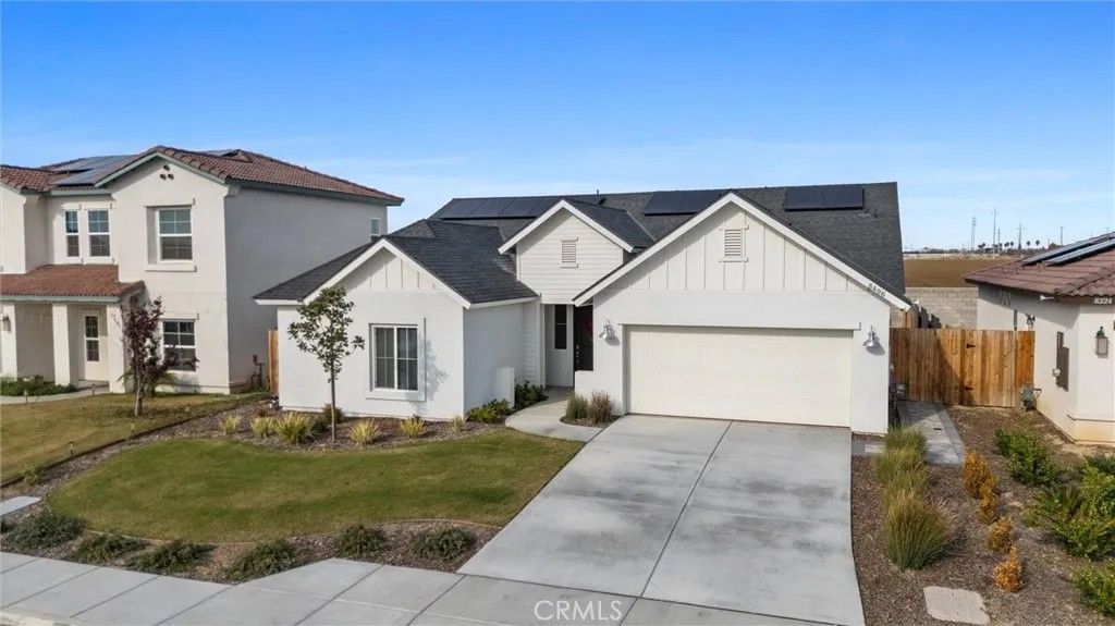 Photo of 8406 Avon St, Bakersfield, CA 93314 (MLS # PI26000526)