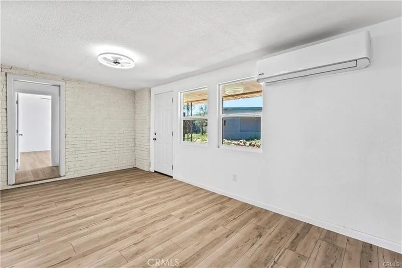 56111 Sun Terrace