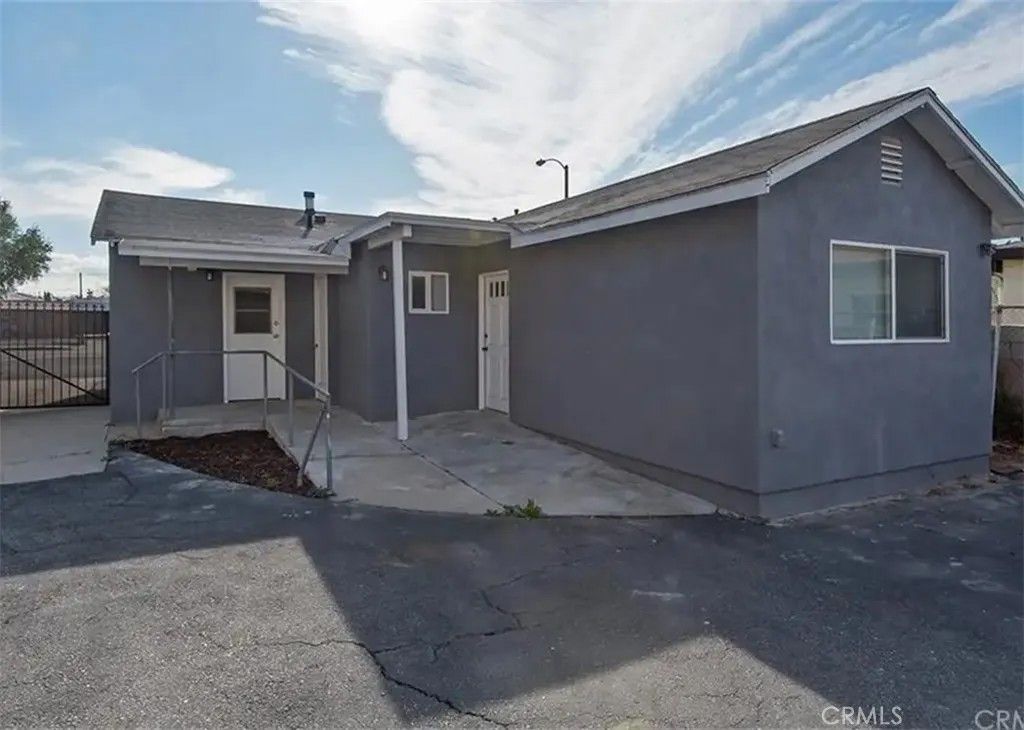 Photo of 4637 Marine Ave, Lawndale, CA 90260 (MLS # SR25269444)
