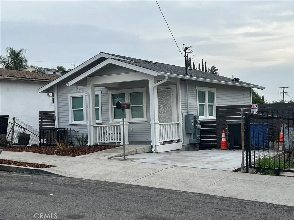 Photo of 4620 Twining Street, El Sereno, CA 90032 (MLS # MB26024613)