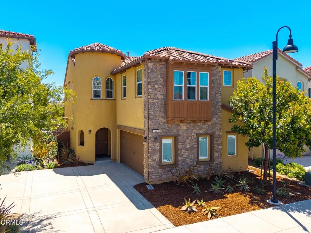 Photo of 1600 Mulligan Street, Oxnard, CA 93036 (MLS # V1-38939)