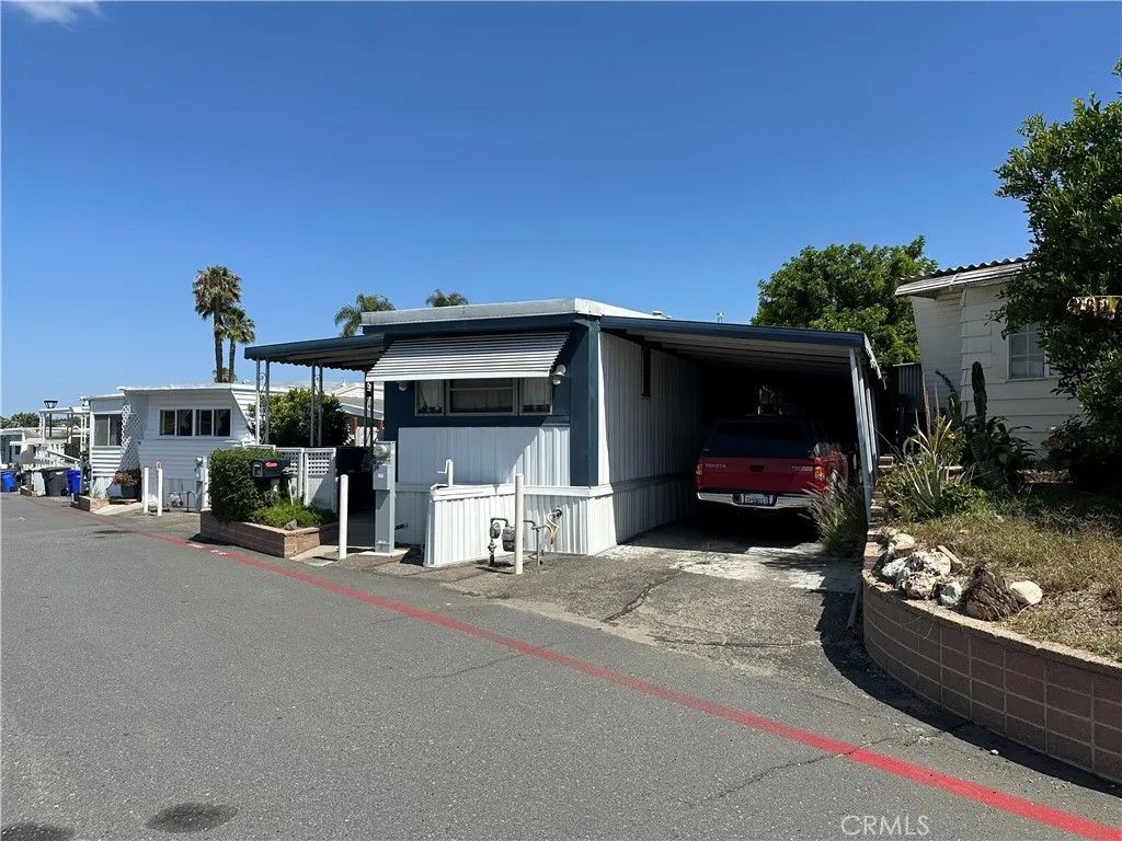 Photo of 200 Olive, Vista, CA 92083 (MLS # SW26085641)