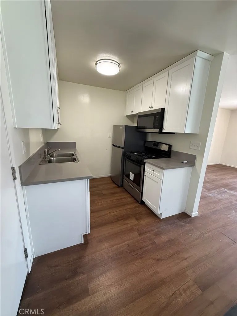 343 W Howard Street