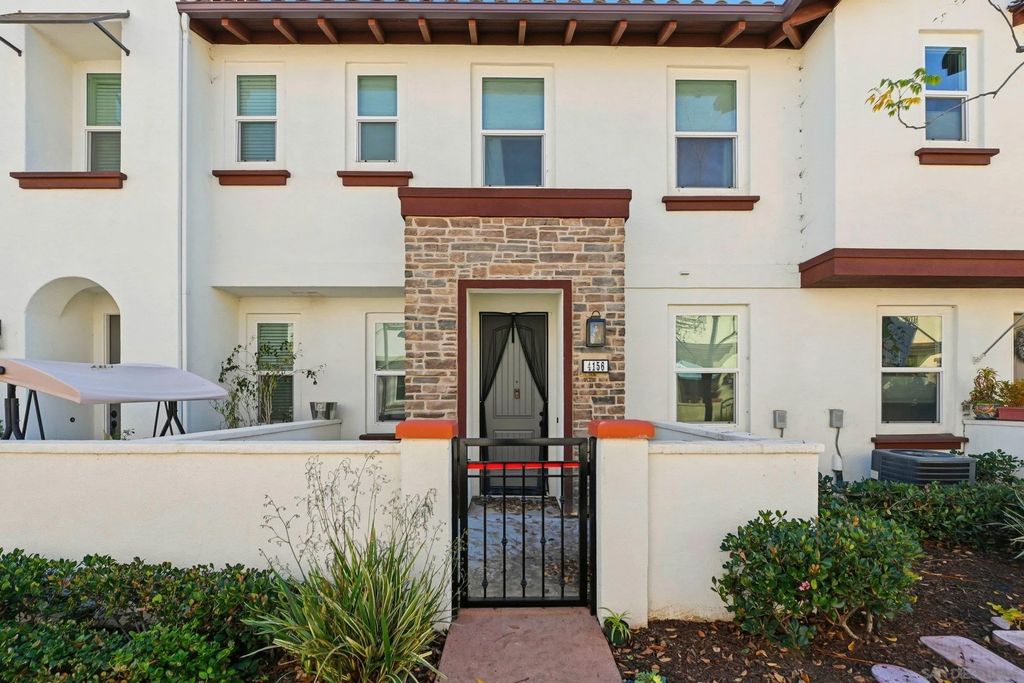 Photo of 4156 Sitio Cielo, Oceanside, CA 92057 (MLS # 260010723)