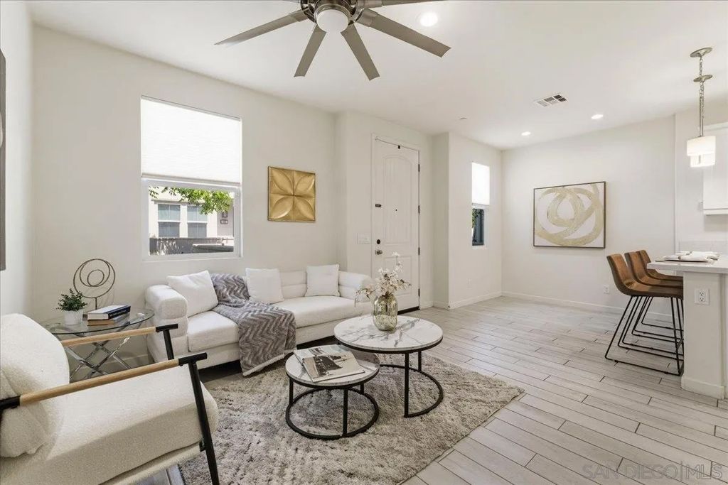 Photo of 4156 Sitio Cielo, Oceanside, CA 92057 (MLS # 260010723)