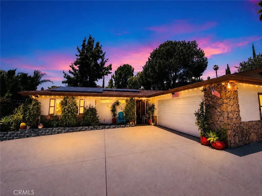 Photo of 1496 E El Norte Parkway, Escondido, CA 92027 (MLS # IG26141027)