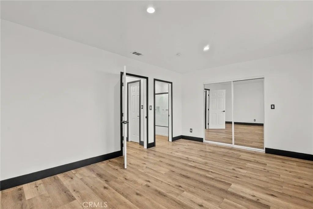 Photo of 12865 Norris Avenue, Sylmar, CA 91342 (MLS # SR26008952)